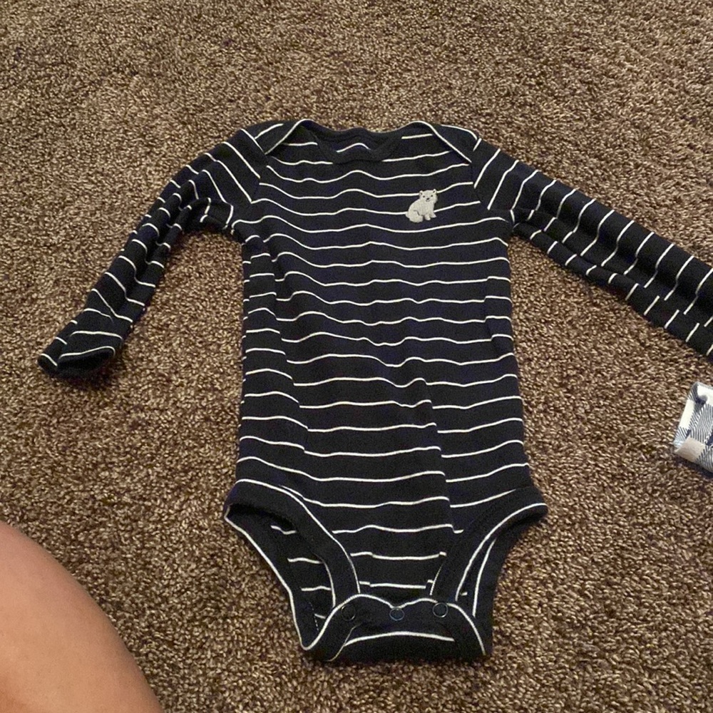 Baby clothes - Picture 2 of 3